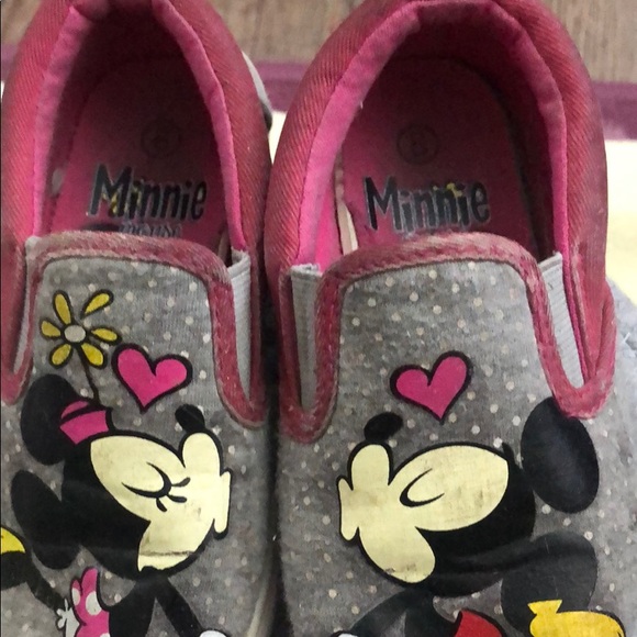 Mickey & Minnie - Picture 2 of 6